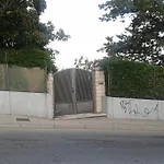 Lara - Private Parking And Garden 아파트