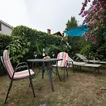 아파트 Lara - Private Parking And Garden Kovacic