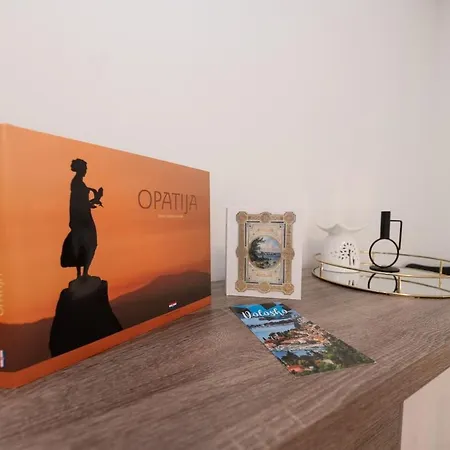 Lara - Private Parking&garden Kovacic